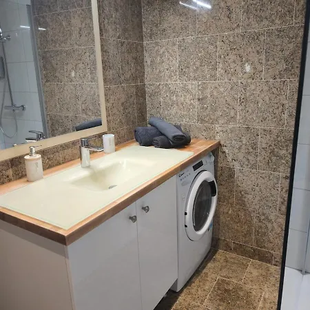 #belestere - Netflix - Clim - Parking * Оза